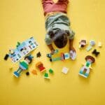 LEGO DUPLO OAMENI CONSTRUIBILI CU EMOTII MARI 10423 - imagine 4