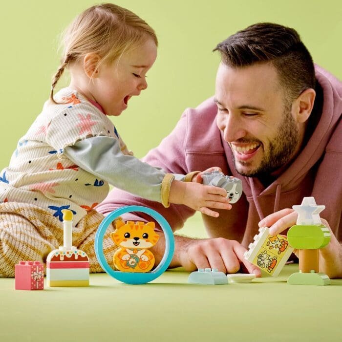 LEGO DUPLO PRIMUL MEU CATELUS SI PRIMUL MEU PISOI CU SUNETE 10977 - imagine 4