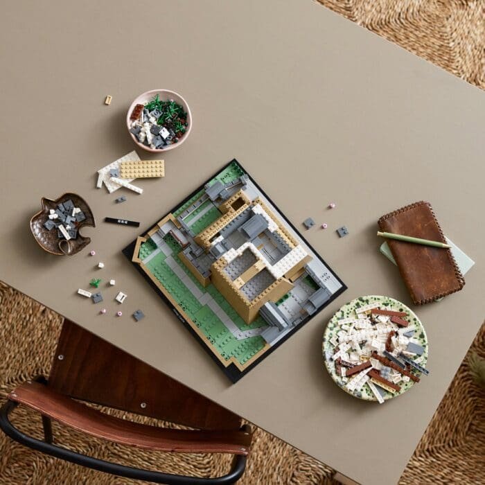 LEGO ARCHITECTURE CASTELUL HIMEJI 21060 - imagine 5