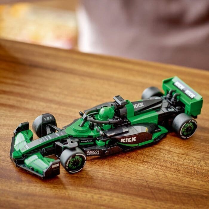 LEGO SPEED CHAMPIONS MASINA DE CURSE F1 KICK SAUBER 77247 - imagine 5
