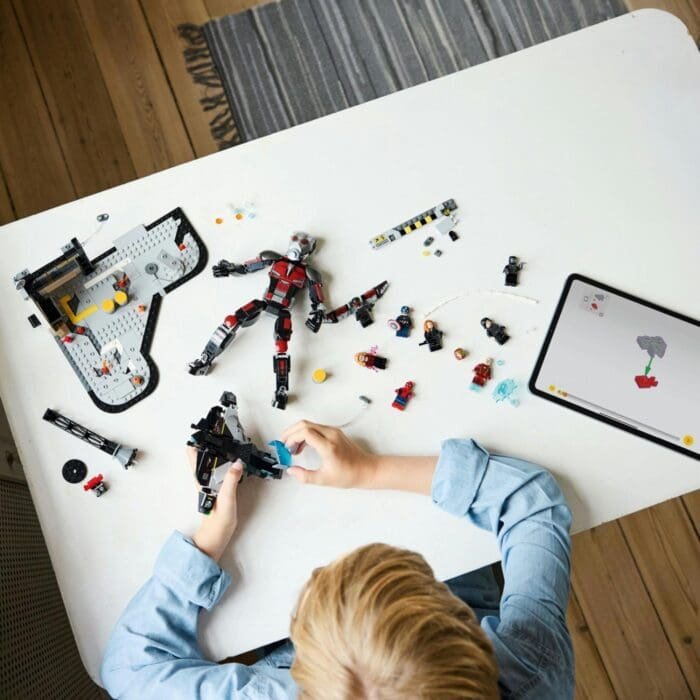 LEGO SUPER HEROES BATALIA DIN CAPTAIN AMERICA: CIVIL WAR 76314 - imagine 7