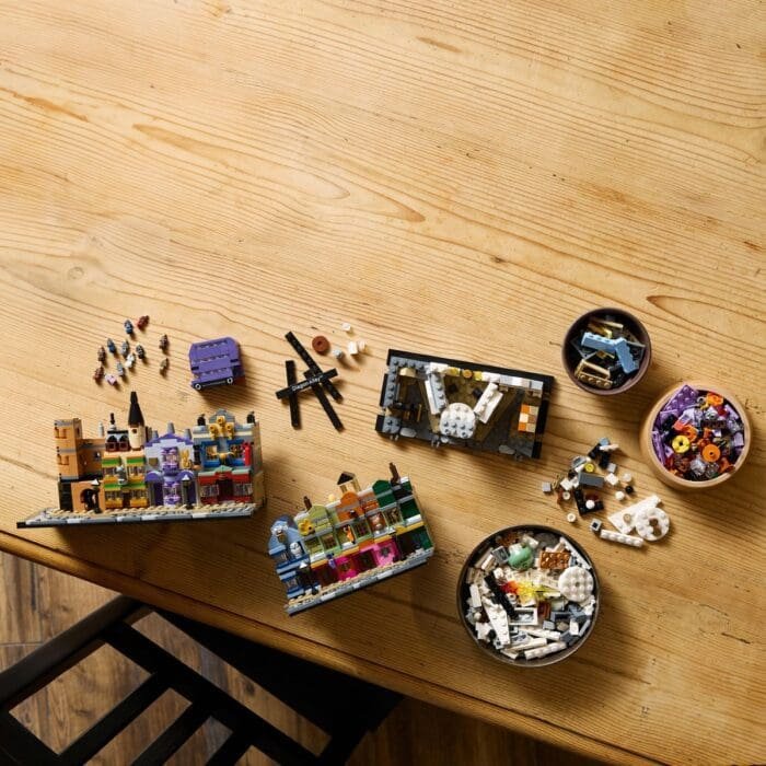 LEGO HARRY POTTER TM MAGAZINE VRAJITORESTI PE DIAGON ALLEY 76444 - imagine 6