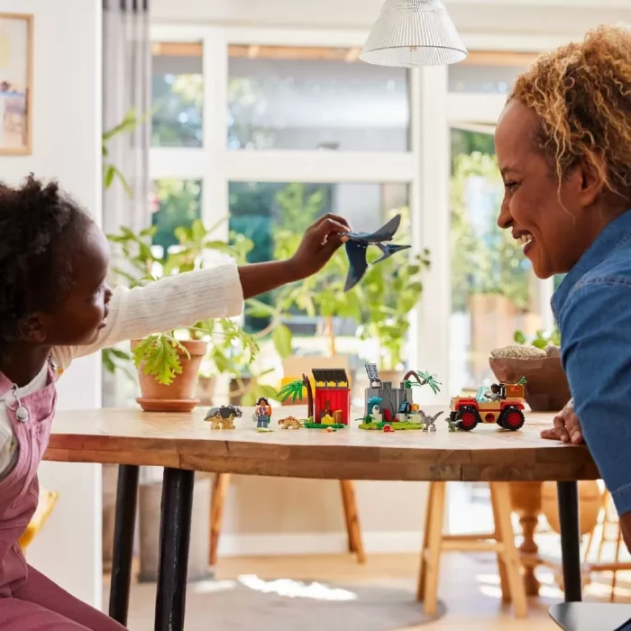 LEGO JURASSIC WORLD 76963 CENTRU DE SALVARE PENTRU PUI DE DINOZAUR - imagine 8