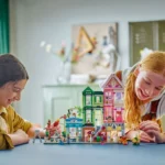 LEGO FRIENDS APARTAMENTE SI MAGAZINE ÎN ORASUL HEARTLAKE 42670 - imagine 7