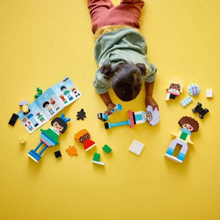 LEGO DUPLO OAMENI CONSTRUIBILI CU EMOTII MARI 10423 - imagine 10