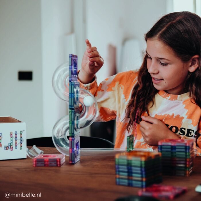 Joc magnetic Circuit pastel cu bile - 110 Piese, Cleverclixx - imagine 2