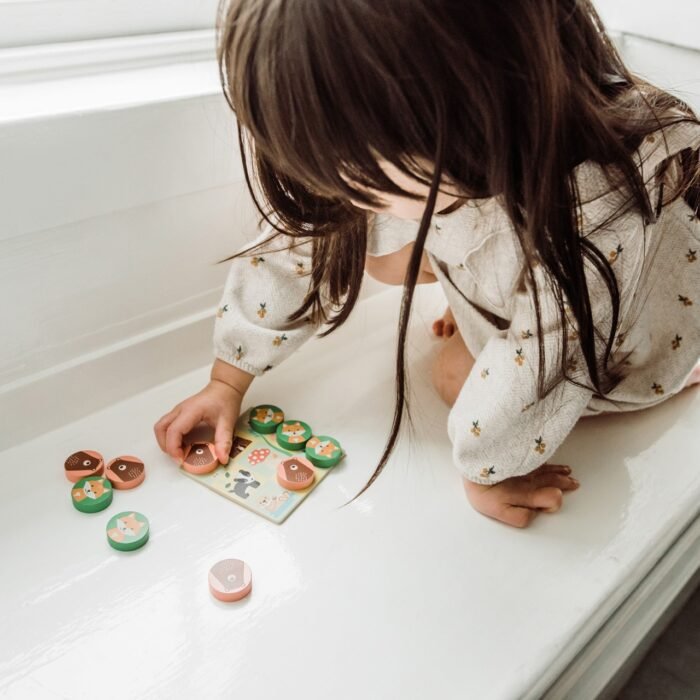 Joc tic tac toe din lemn, Orange Tree Toys - imagine 4