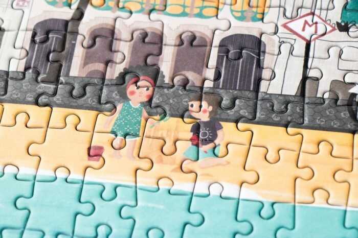 Puzzle Barcelona Gaudi, Londji - imagine 2