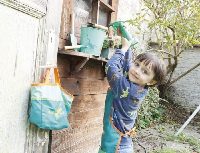 Set de gradinarit galeata cu broscute, Egmont Toys - imagine 2