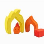 Set handmade Marc toys, Casuta focului