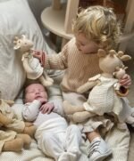 Zornaitoare din lemn Girafa Leoni, Egmont Toys - imagine 3