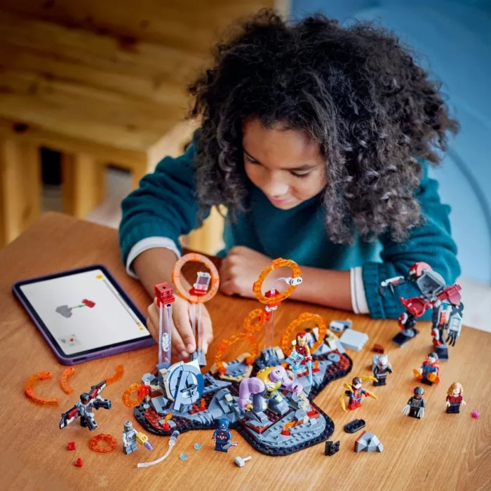 LEGO SUPER HEROES RAZBUNATORII SFARSITUL JOCULUI BATALIA FINALA 76323 - imagine 12