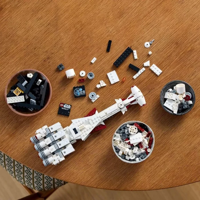 LEGO STAR WARS TANTIVE IV™ 75376 - imagine 11