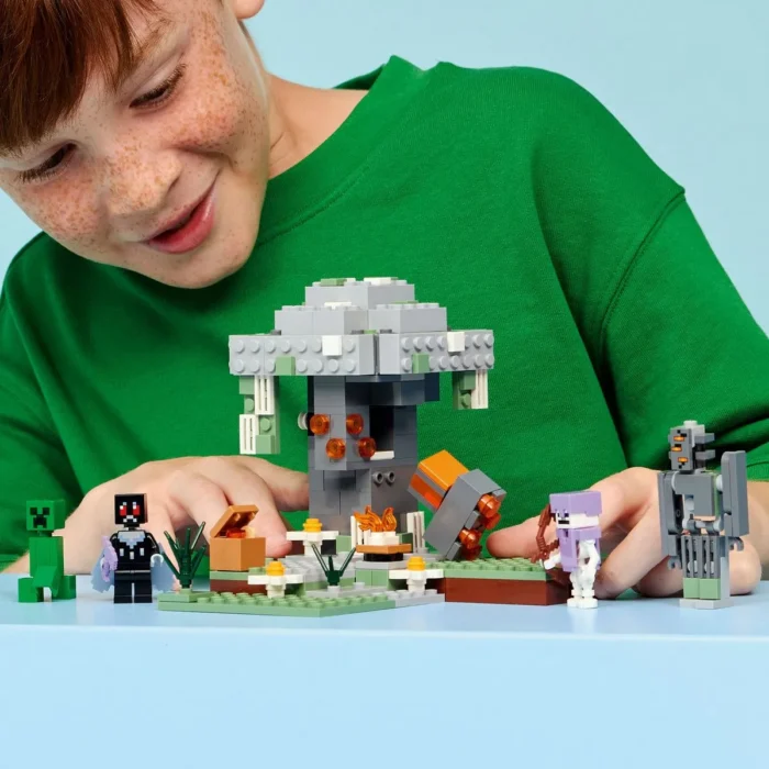 LEGO MINECRAFT GRADINA PALIDA 21586 - imagine 11