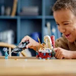 LEGO SUPER HEROES SALA TRONULUI REGELUI NAMOR 76213 - imagine 8