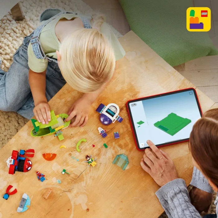 LEGO MARVEL SPIDEY VEHICULE SUBACVATICE 11207 - imagine 12