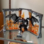 LEGO ICONS STAPANUL INELELOR DIORAMA PENTRU BIBLIOTECA CU UN BARLOG 10367 - imagine 15