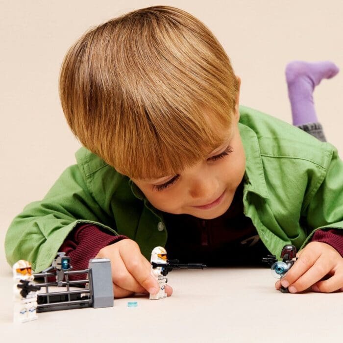 LEGO STAR WARS PACHET DE LUPTA ASEDIUL DE PE MANDALORE 75449 - imagine 4