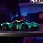 LEGO TECHNIC ASTON MARTIN VALKYRIE 42208 - imagine 6