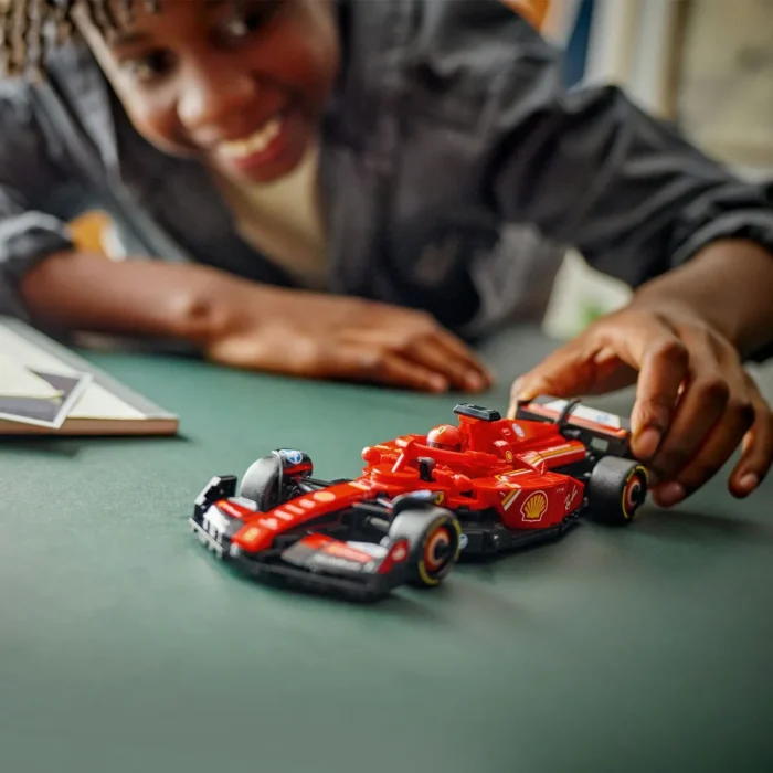 LEGO SPEED CHAMPIONS MASINA DE CURSE F1 FERRARI SF-24 77242 - imagine 4