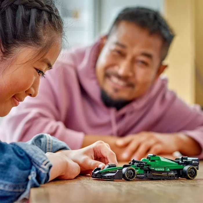 LEGO SPEED CHAMPIONS MASINA DE CURSE F1 ASTON MARTIN ARMACO AMR24 77245 - imagine 8