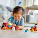 LEGO DUPLO  TRENUL ZILEI ANIVERSARE MICKEY SI MINNIE 10941 - imagine 10