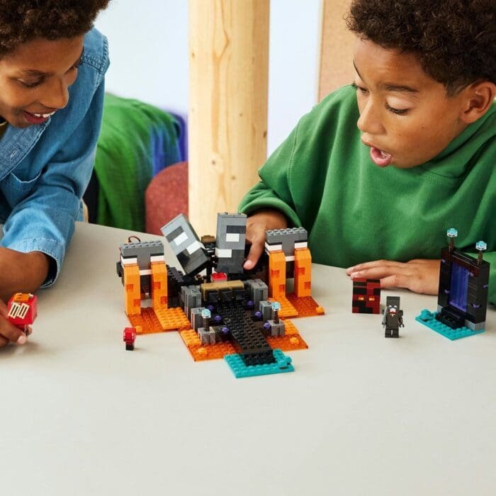 LEGO MINECRAFT LUPTA CU WITHER 21590 - imagine 4