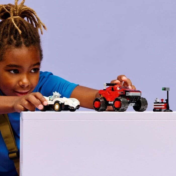 LEGO SONIC MASINA LUI SILVER VS CAMIONUL GIGANT AL LUI KNUCKLES 77118 - imagine 4