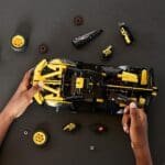 LEGO TECHNIC BOLID BUGATTI 42151 - imagine 4