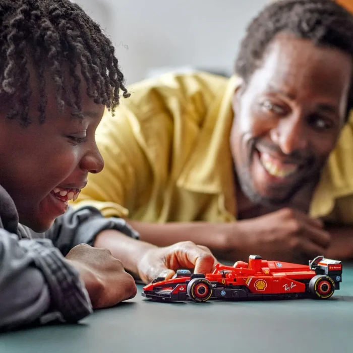 LEGO SPEED CHAMPIONS MASINA DE CURSE F1 FERRARI SF-24 77242 - imagine 5