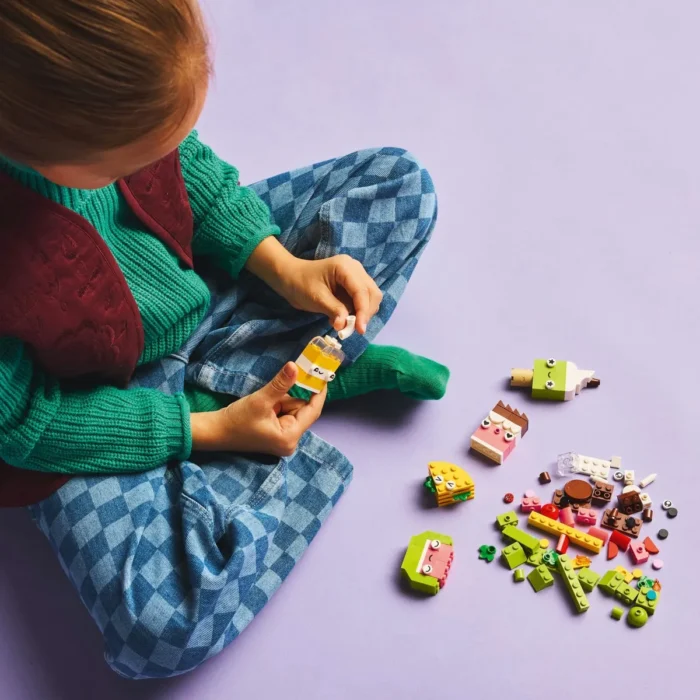 LEGO CLASSIC ALIMENTE CREATIVE 11039 - imagine 13