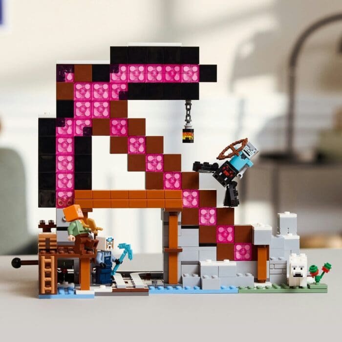 LEGO MINECRAFT MINA TARNACOP 21277 - imagine 5