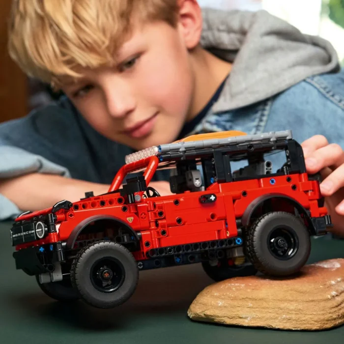 LEGO TECHNIC FORD BRONCO SUV 42213 - imagine 14
