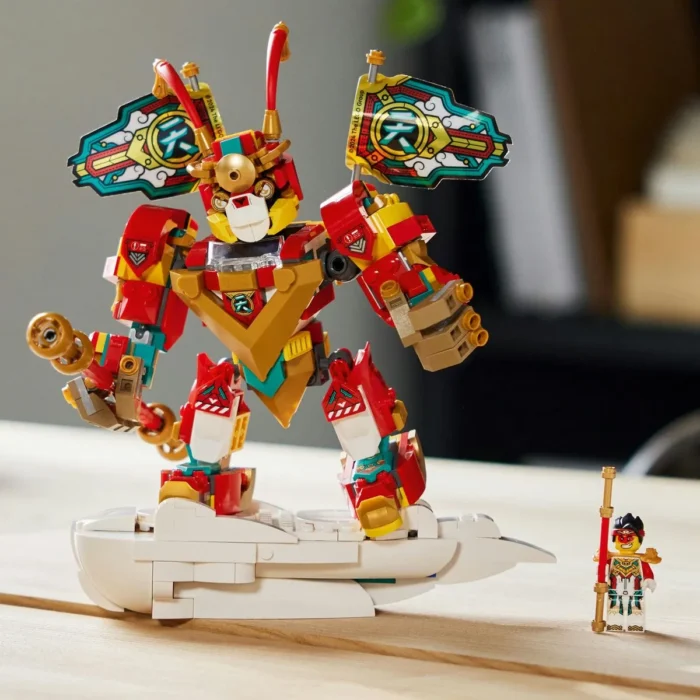 LEGO MONKIE KID MINIROBOTUL LUI MONKIE KID 80051 - imagine 14