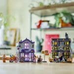 LEGO HARRY POTTER TM OLLIVANDER SI MAGAZINUL DE HAINE AL LUI MADAM MALKIN 76439 - imagine 5