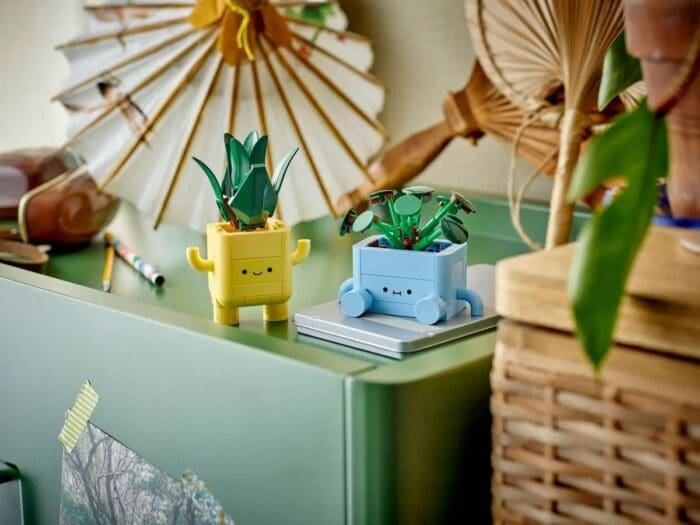 LEGO BOTANICALS PLANTE FERICITE 10349 - imagine 5