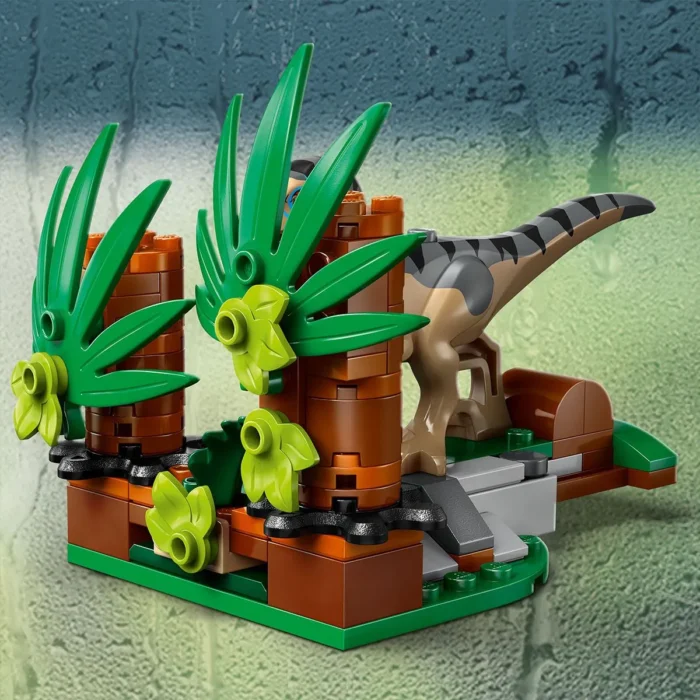 LEGO JURASSIC WORLD RENASTEREA EVADARE OFF-ROAD DIN CALEA UNUI VELOCIRAPTOR 76972 - imagine 14