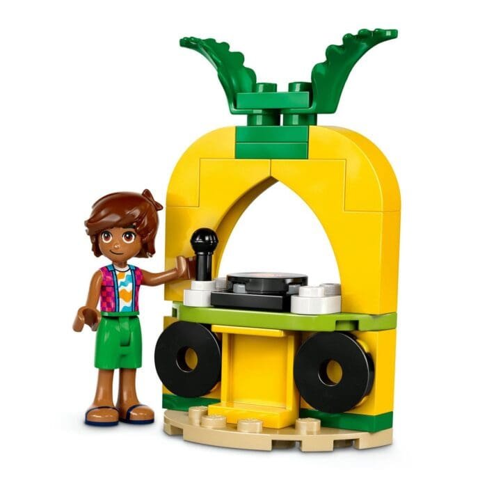 LEGO FRIENDS PETRECERE LA PISCINA CU UNICORNUL SI FLAMINGO 42658 - imagine 6