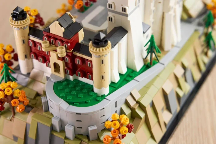 LEGO ARHITECTURE CASTELUL NEUSCHWANSTEIN 21063 - imagine 18
