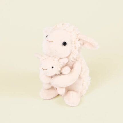 Oita de plus cu puiut, Egmont Toys