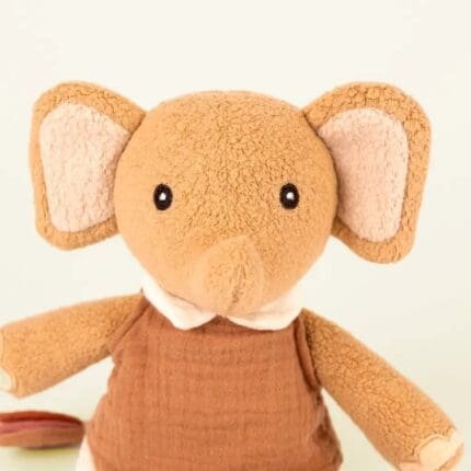 Papusa Elefantul Ollie, Egmont Toys
