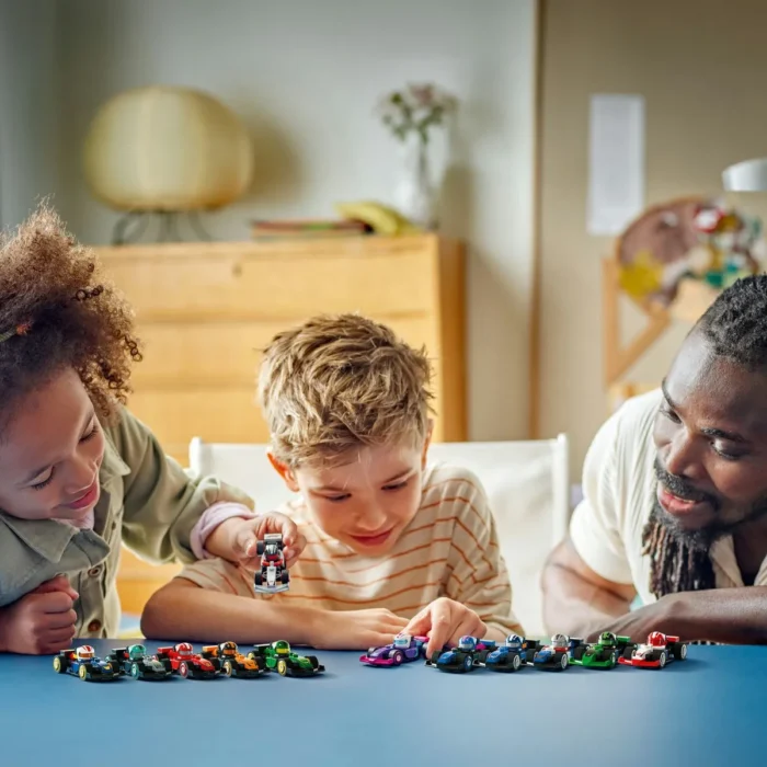 LEGO FORMULA 1 MASINI DE CURSE F1 DE COLECTIE 71049 - imagine 12