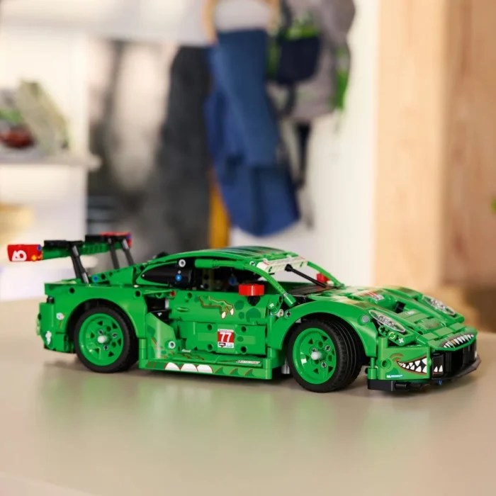 LEGO TECHNIC MASINA PORSCHE 911 GT3 R REXY AO RACING 42224 - imagine 16