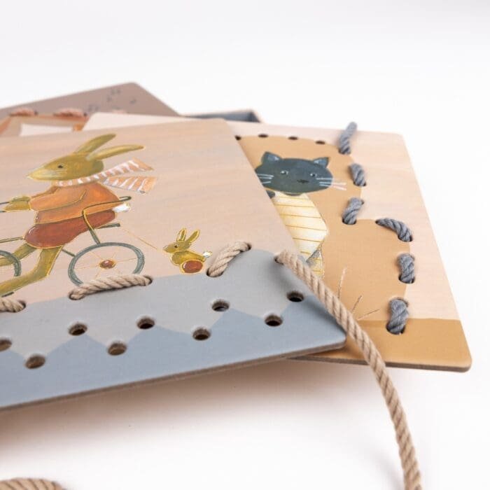 Planse de cusut cu siret, Egmont Toys - imagine 2