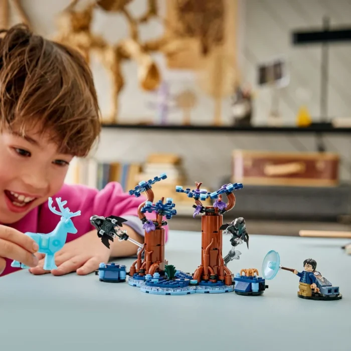 LEGO HARRY POTTER PADUREA INTERZISA EXPECTO PATRONUM 76475 - imagine 12