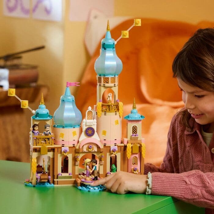 LEGO DISNEY PRINCESS CASTELUL LUI RAPUNZEL 43297 - imagine 4