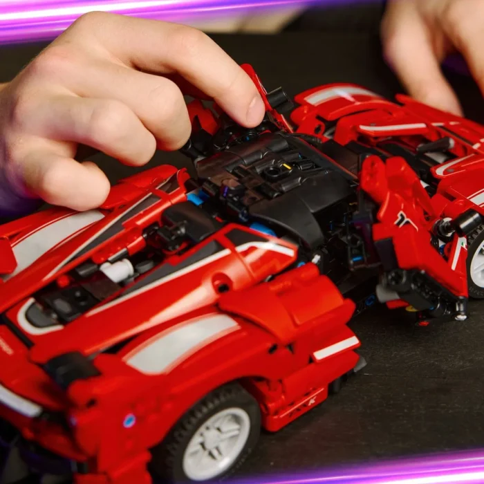 LEGO TECHNIC FERRARI FXX K 42212 - imagine 13