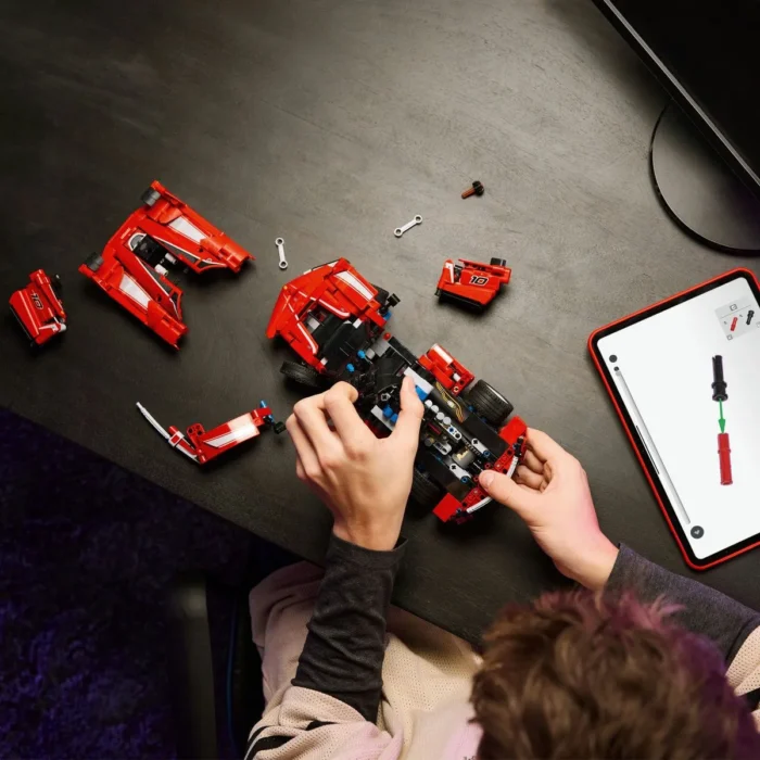 LEGO TECHNIC FERRARI FXX K 42212 - imagine 14