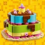 LEGO TORT PENTRU PETRECEREA DE ZI DE NASTERE 40815 - imagine 6