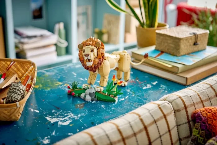 LEGO CREATOR ANIMALE SALBATICE LEU MAIESTUOS 31386 - imagine 15